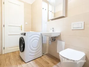 Pronájem bytu 1+kk, Praha - Holešovice, Heřmanova, 32 m2