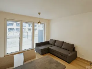 Pronájem bytu 1+kk, Praha - Hloubětín, Poděbradská, 32 m2