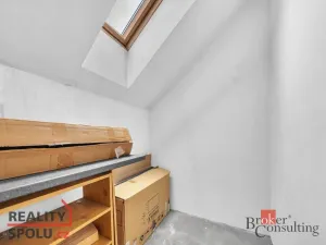 Pronájem bytu 2+kk, Hradec Králové - Kukleny, Pražská třída, 52 m2