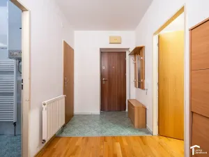 Pronájem bytu 2+kk, Pardubice - Zelené Předměstí, nábřeží Závodu míru, 57 m2