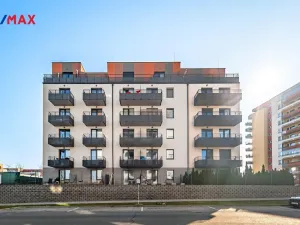 Prodej bytu 1+kk, Praha - Letňany, Miroslava Hajna, 50 m2