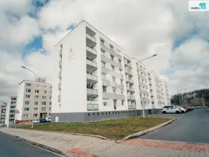 Prodej bytu 3+1, Holýšov, Pod Makovým vrchem, 71 m2