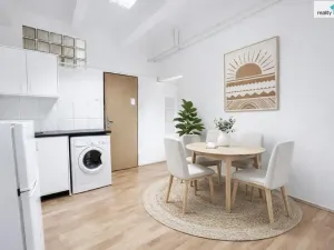 Prodej bytu 1+1, Praha - Vršovice, Gruzínská, 24 m2