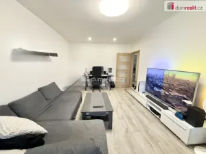 Pronájem bytu 2+1, Ústí nad Labem - Střekov, Tolstého, 64 m2