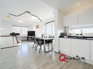 Pronájem bytu 4+kk, Praha - Horní Měcholupy, Padovská, 96 m2