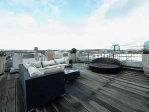 Pronájem bytu 4+kk, Praha - Holešovice, Komunardů, 196 m2