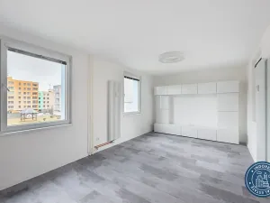 Pronájem bytu 3+kk, Jindřichův Hradec, Kosmonautů, 73 m2