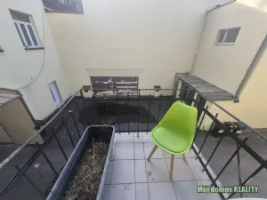 Pronájem bytu 3+kk, Praha - Karlín, Křižíkova, 74 m2