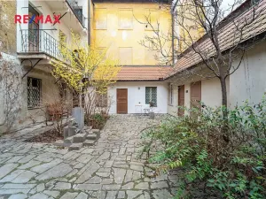 Prodej bytu 3+1, Praha - Malá Strana, Nebovidská, 57 m2