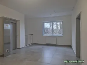 Prodej bytu 2+kk, Praha - Pitkovice, V Pitkovičkách, 39 m2