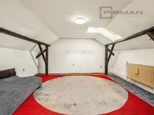 Prodej rodinného domu, Kostelec nad Labem, nám. Pod Martinem, 135 m2