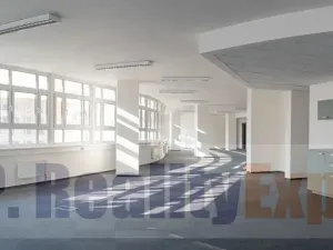 Pronájem kanceláře, Praha - Libeň, Podvinný mlýn, 600 m2