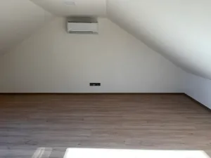 Pronájem bytu 3+kk, Praha, 100 m2