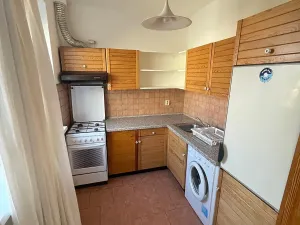 Pronájem bytu 2+kk, Praha - Vinohrady, Pod Rapidem, 47 m2