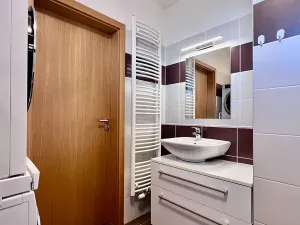 Prodej bytu 2+kk, Úvaly, Škvorecká, 58 m2