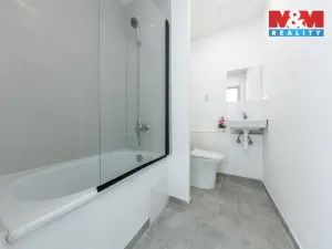 Prodej bytu 2+kk, Horní Slavkov, U Lesoparku, 35 m2