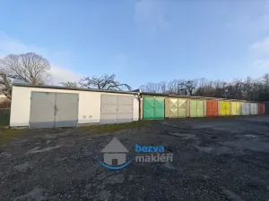 Pronájem garáže, Luže, 18 m2