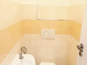 Pronájem bytu 2+kk, Praha - Košíře, Plzeňská, 55 m2