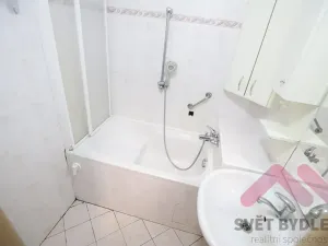 Pronájem bytu 3+1, Praha - Strašnice, Tehovská, 66 m2