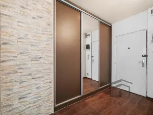 Prodej bytu 2+kk, Praha - Hostivař, Zápasnická, 39 m2