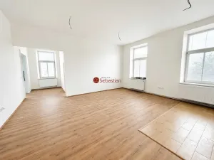 Pronájem bytu 3+kk, Pardubice - Zelené Předměstí, třída Míru, 106 m2