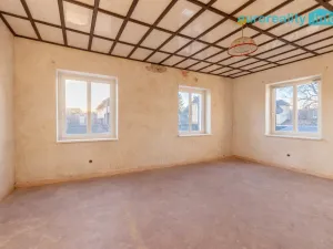 Prodej rodinného domu, Zákupy, U Stadionu, 272 m2