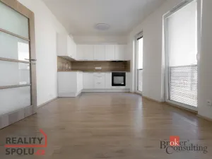 Pronájem bytu 2+kk, Pardubice - Pardubičky, Nová Tesla, 48 m2