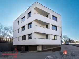 Pronájem bytu 2+kk, Pardubice - Pardubičky, Nová Tesla, 48 m2