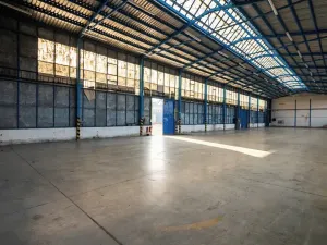 Pronájem skladu, Ostrava, Navrátilova, 957 m2