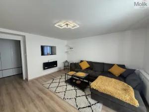 Prodej bytu 2+1, Meziboří, Okružní, 58 m2