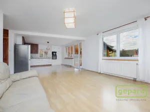 Prodej rodinného domu, Řitka, U vodojemu, 350 m2