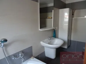 Prodej bytu 2+kk, Praha - Vinohrady, Záhřebská, 74 m2