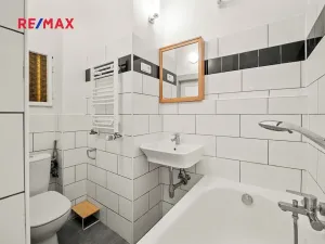 Prodej bytu 2+kk, Praha - Vršovice, Vršovické náměstí, 38 m2