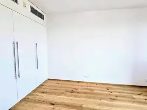 Prodej bytu 3+kk, Praha - Smíchov, U Dívčích hradů, 123 m2