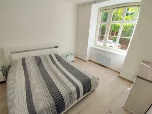 Prodej bytu 3+kk, Karlovy Vary, nábřeží Jana Palacha, 91 m2