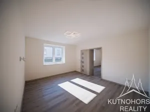 Prodej rodinného domu, Červené Pečky, Husova, 177 m2