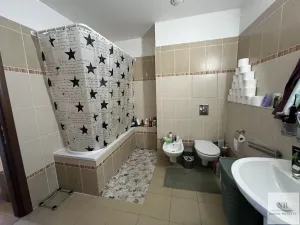 Prodej bytu 2+kk, Karlovy Vary, Jateční, 79 m2