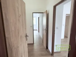 Pronájem bytu 2+1, Dobříš, náměstí Svobody, 64 m2