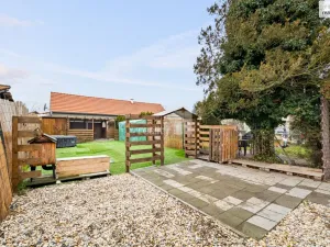 Prodej bytu 3+1, Veltruby, Bytovky, 88 m2