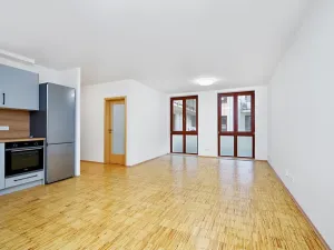 Pronájem bytu 2+kk, Praha - Žižkov, Husitská, 60 m2