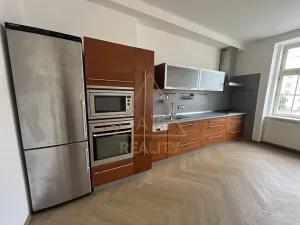 Pronájem bytu 2+kk, Praha - Bubeneč, dr. Zikmunda Wintra, 56 m2