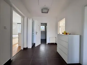 Pronájem rodinného domu, Všestary, Azalková, 124 m2