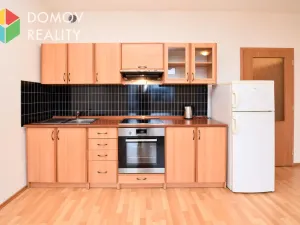 Pronájem bytu 1+kk, Beroun - Beroun-Město, V Zahradách, 36 m2