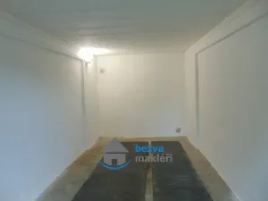 Pronájem garáže, Chrudim, Průmyslová, 16 m2