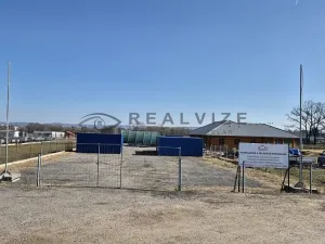 Prodej komerčního pozemku, Planá, 1983 m2