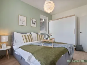 Pronájem bytu 2+kk, Praha - Hloubětín, Laponská, 49 m2