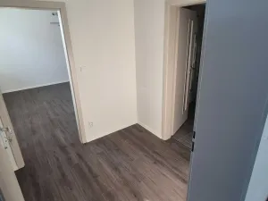 Pronájem bytu 1+kk, Třebíč, Úvoz, 30 m2