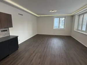 Pronájem bytu 2+kk, Třebíč, Úvoz, 62 m2