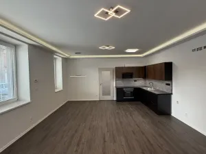 Pronájem bytu 2+kk, Třebíč, Úvoz, 62 m2