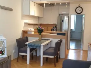 Pronájem bytu 3+kk, Klecany, 50 m2